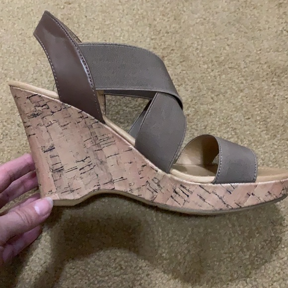 Wedges - Picture 4 of 4